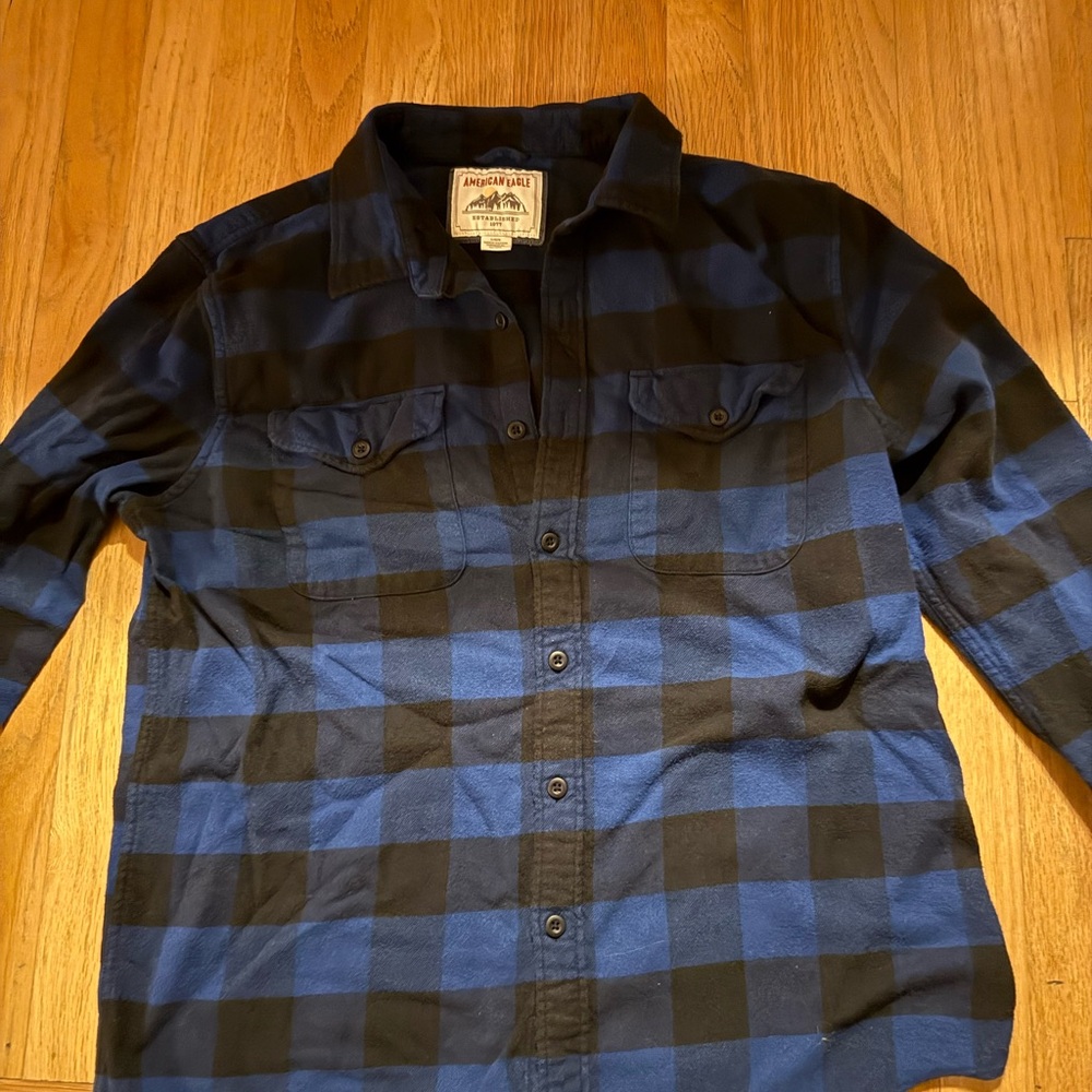 American Eagle Outfitters Blue and Black Checkered Shirt